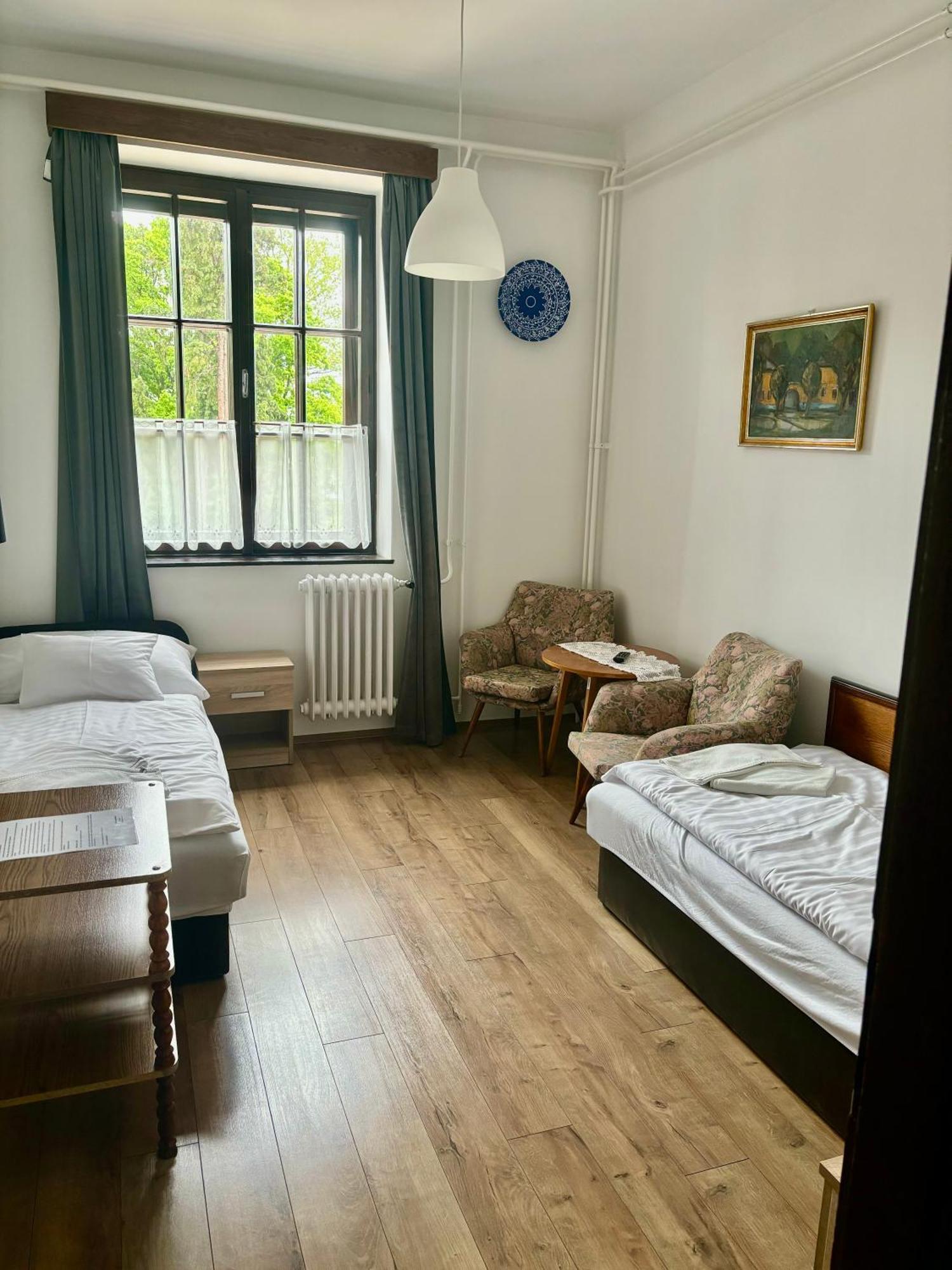 Blki Vendeghaz Hotel Тихани Екстериор снимка