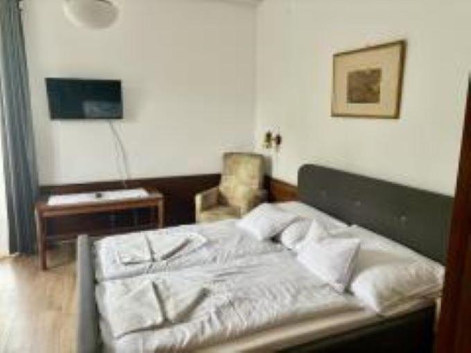 Blki Vendeghaz Hotel Тихани Екстериор снимка